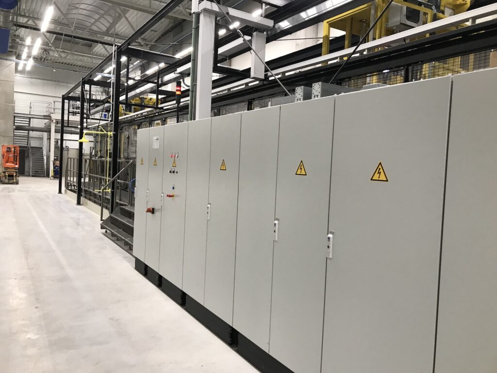 Schaltschrank groß